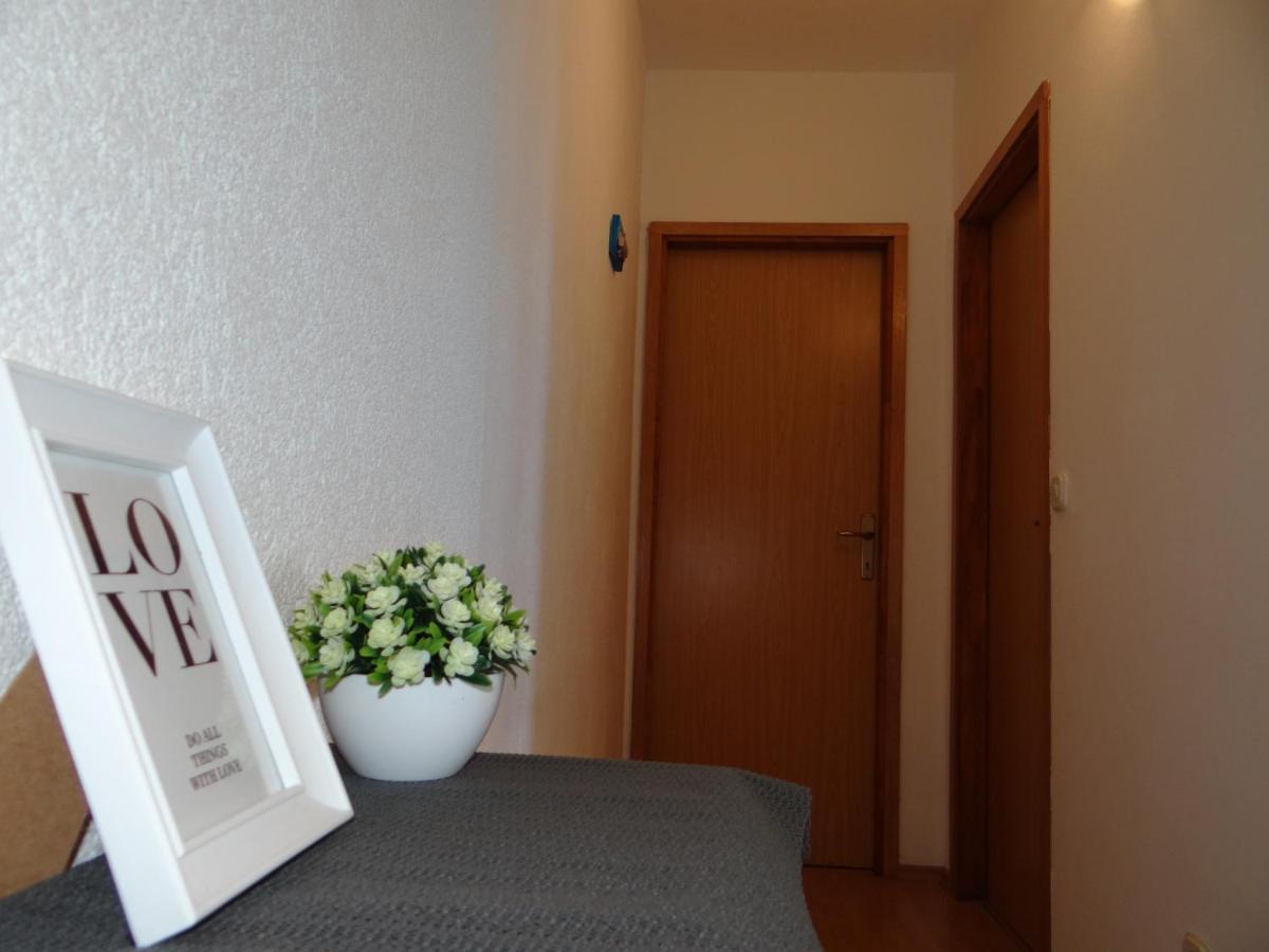 Apartmani Mara Rogoznica Рогозница Экстерьер фото